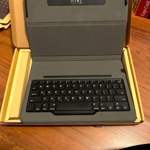 Anker Bluetooth Keyboard Case
